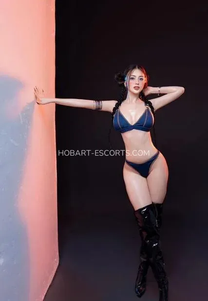 Hobart escorts Bella — 5