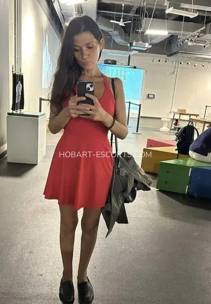 Hobart escorts Inga — 4