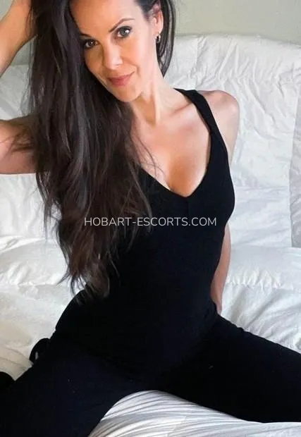 Hobart escorts Kristina — 2