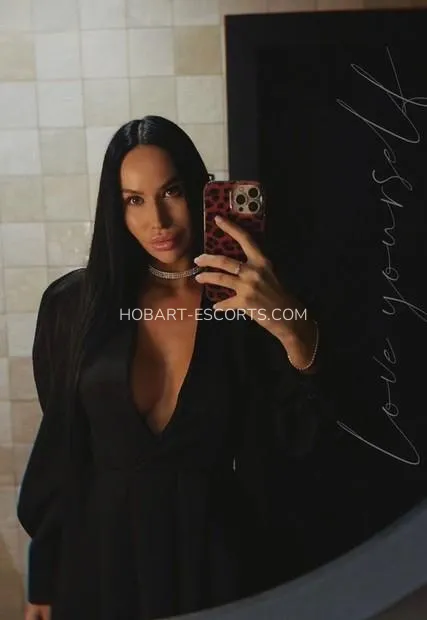 Hobart escorts Atocha — 2