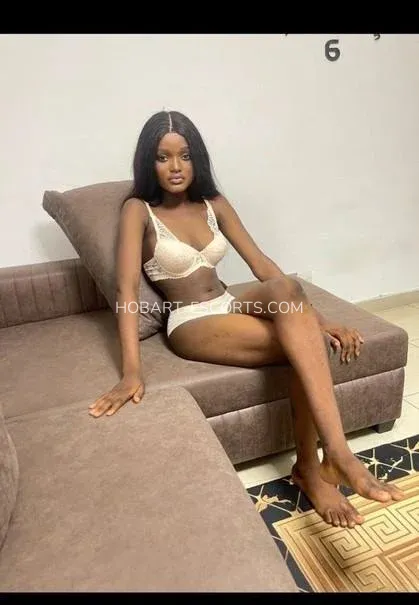 Hobart escorts Isaura — 3