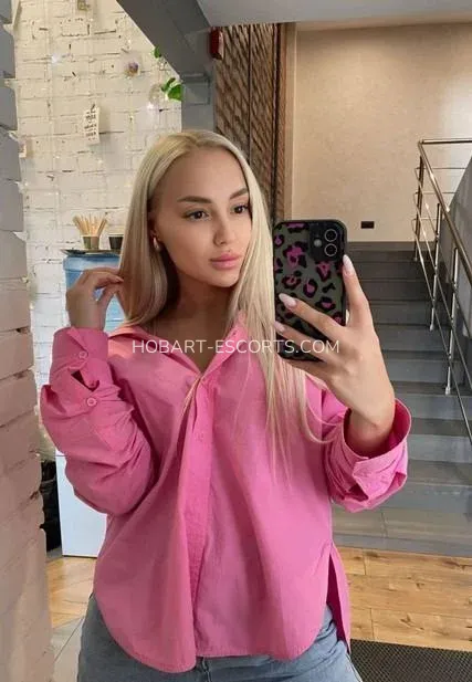 Hobart escorts Lena — 3