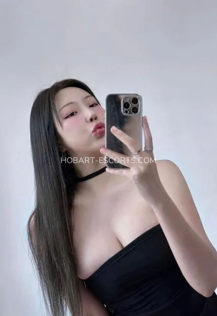 Hobart escorts Adriana — 2