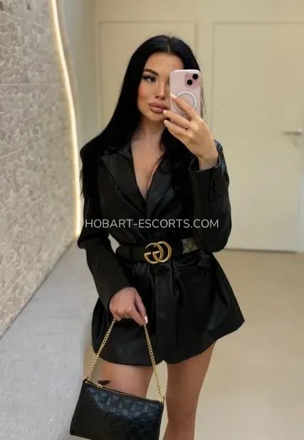 Hobart escorts Sara — 6