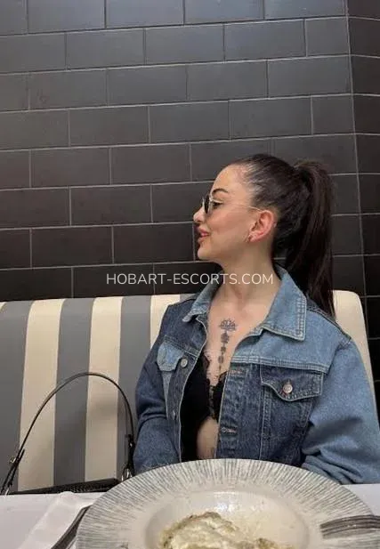 Hobart escorts Sandra — 1