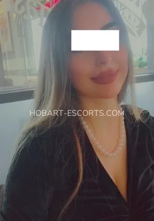 Hobart escorts Helen — 2