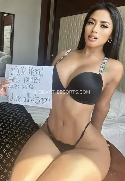 Hobart escorts Gianna — 3