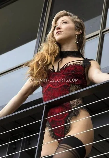 Hobart escorts Zoe — 2