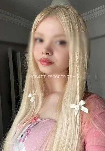 Hobart escorts Amaya — 4