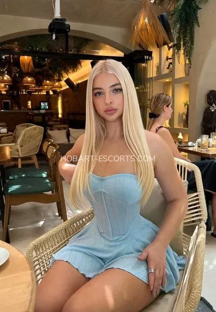 Hobart escorts Helena — 6