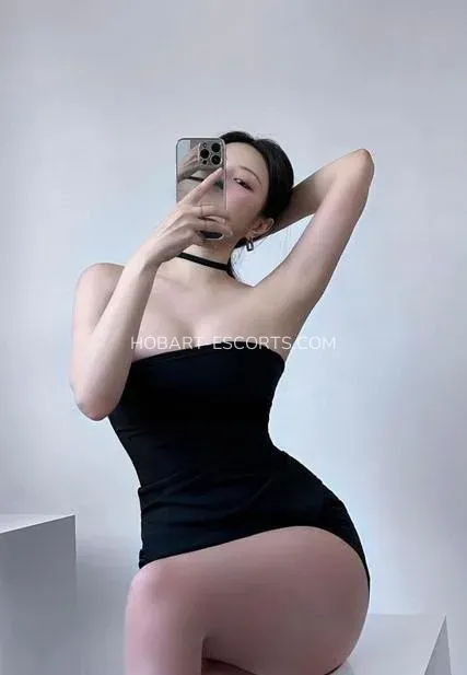 Hobart escorts Adriana — 5