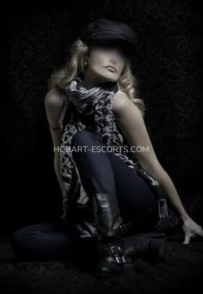 Hobart escorts Nadia — 2