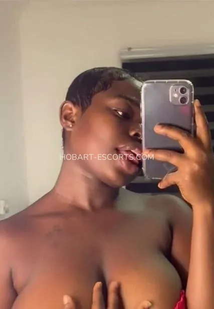 Hobart escorts Sara — 4