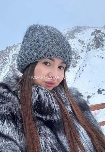 Hobart escorts Gracie — 1