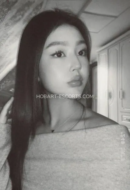 Hobart escorts Paige — 2