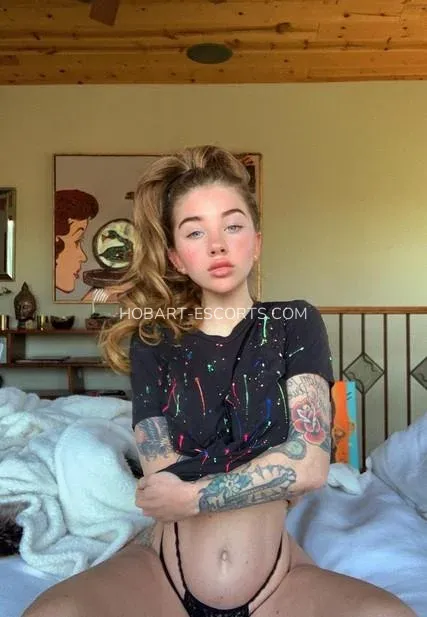 Hobart escorts Nadia — 4