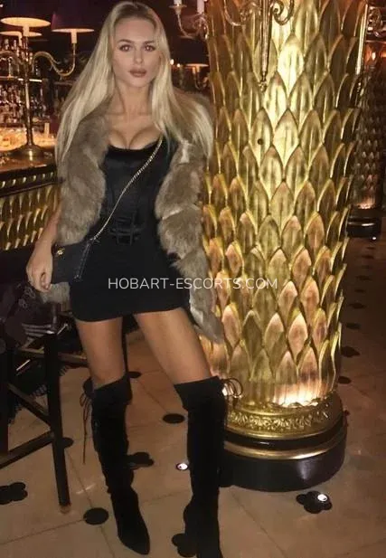 Hobart escorts Helen — 4