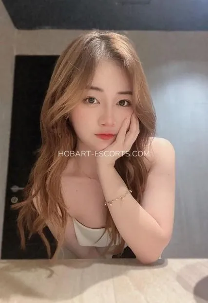 Hobart escorts Camilla