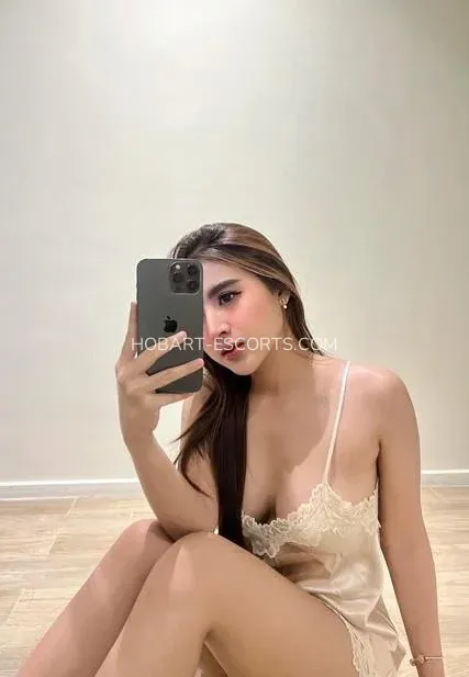 Hobart escorts Angelina — 6