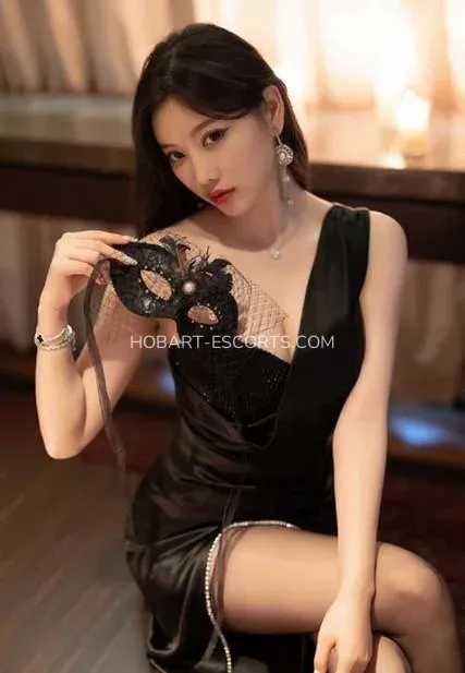 Hobart escorts Sofie — 1