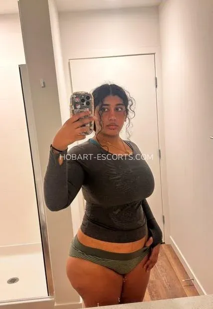 Hobart escorts Nadia — 3