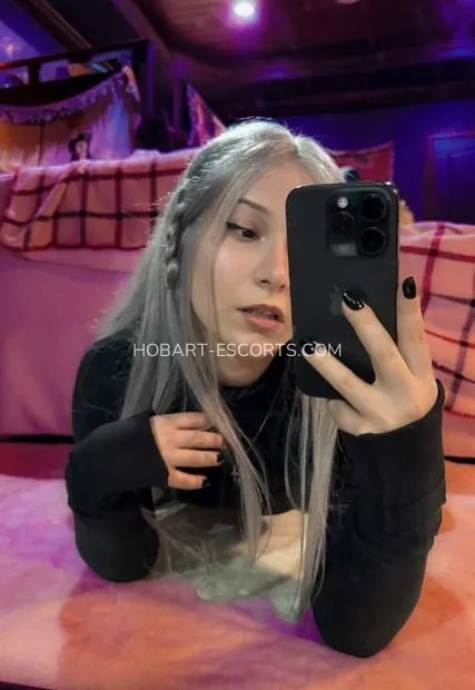 Hobart escorts Cassidy