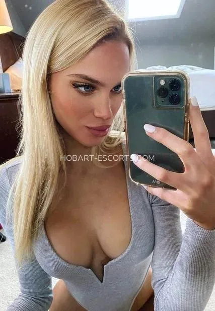 Hobart escorts Matilda — 5