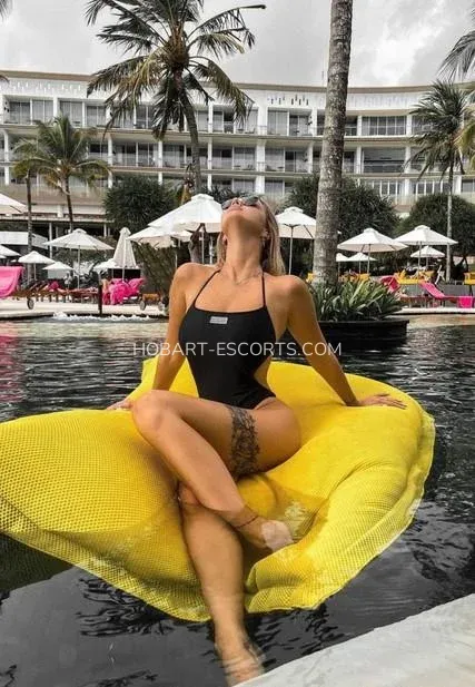 Hobart escorts Rebecca — 1