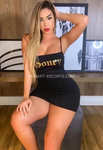 Hobart escorts Yvonne — 5