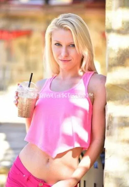 Hobart escorts Annika — 1