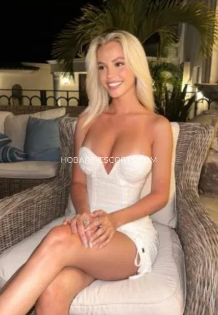 Hobart escorts Miranda — 7