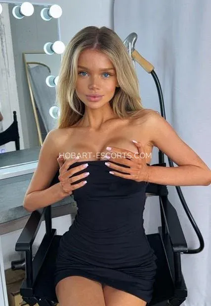 Hobart escorts Abril — 6