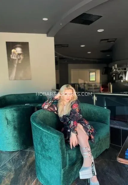 Hobart escorts Jenny — 3