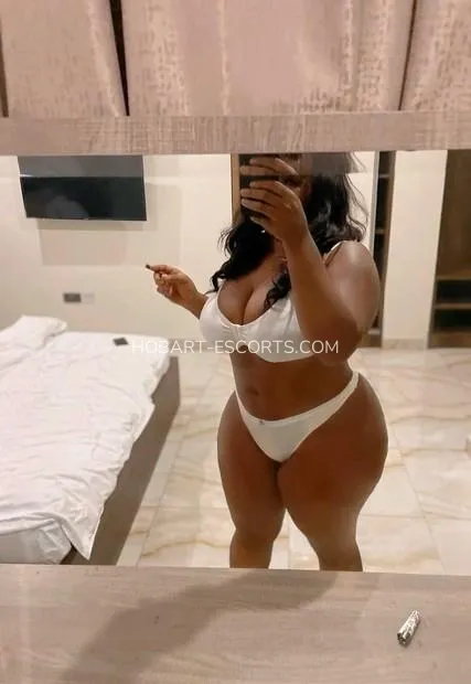 Hobart escorts annika