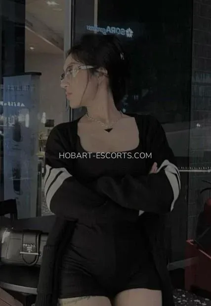 Hobart escorts Natalia — 4