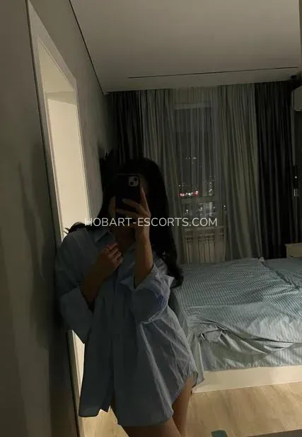 Hobart escorts Jenny — 5