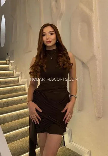 Hobart escorts Amber — 1