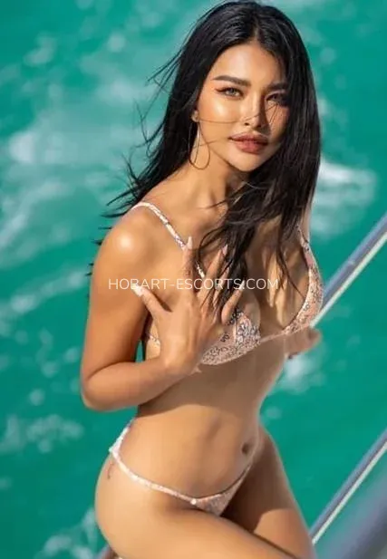 Hobart escorts Cheyenne — 1