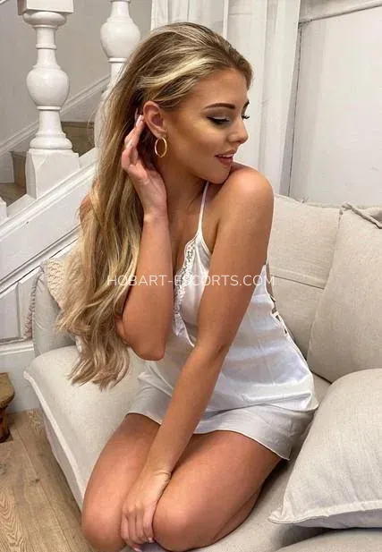 Hobart escorts Kristin — 9