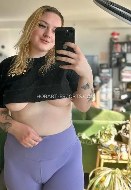 Hobart escorts Olivia — 2