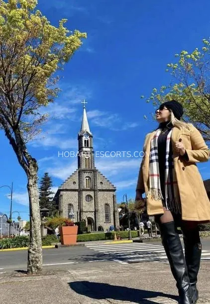 Hobart escorts Grace — 3