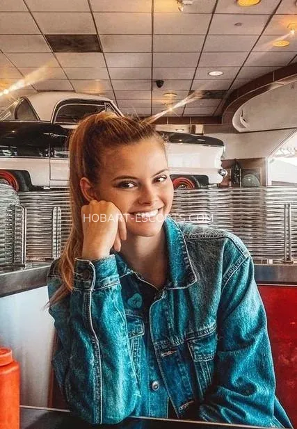 Hobart escorts Mariah — 7