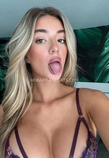 Hobart escorts Liliana — 2