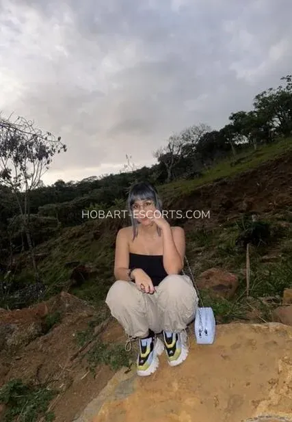 Hobart escorts Siv — 1