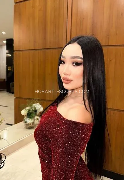 Hobart escorts Annika — 5