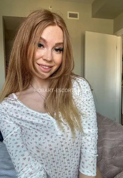 Hobart escorts Iliane — 5