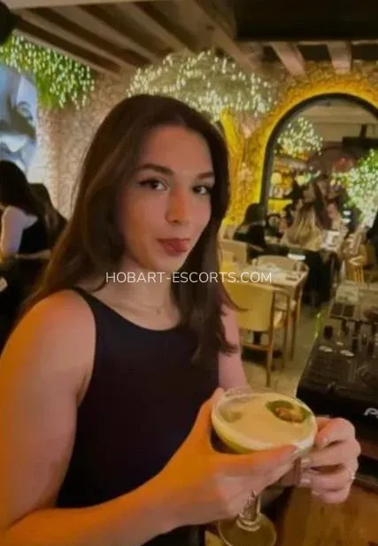 Hobart escorts Valerie — 7