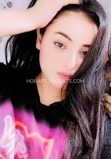 Hobart escorts Belinda — 1