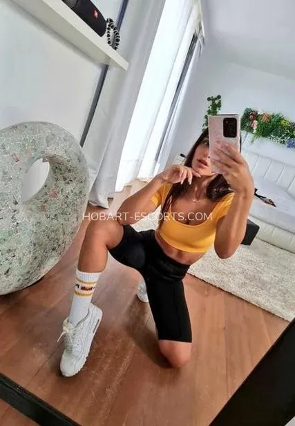 Hobart escorts Susanne — 3