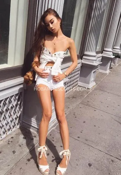 Hobart escorts Viktoria — 7